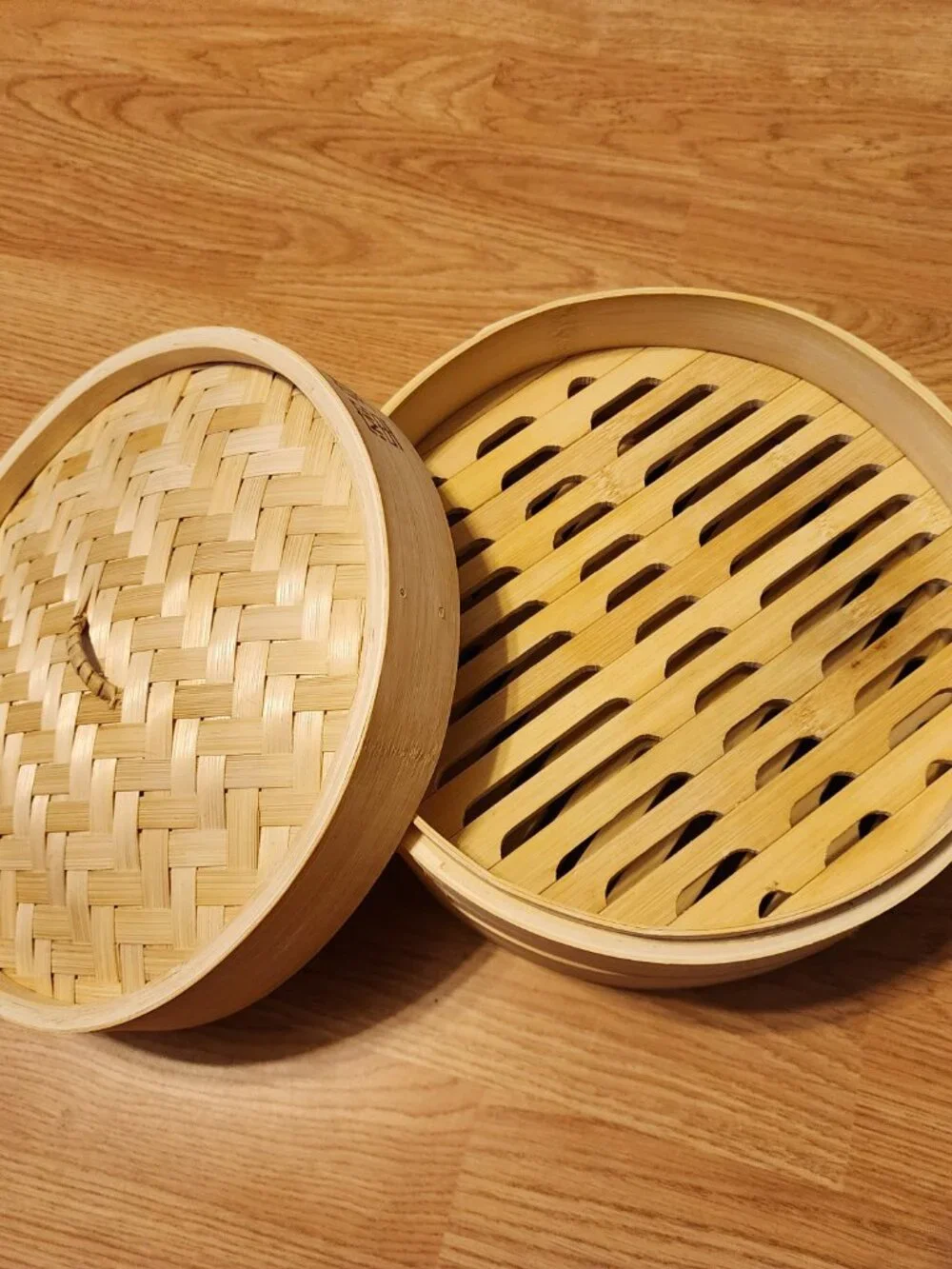 Traditional 10In Bamboo Steamer Basket 2 Tier for Dumplings Buns Vegetables NEW